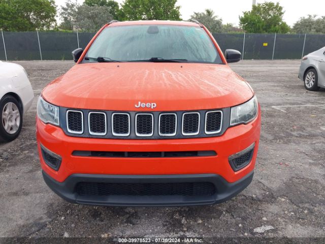 3C4NJCAB9JT123000 Jeep Compass Sport Fwd