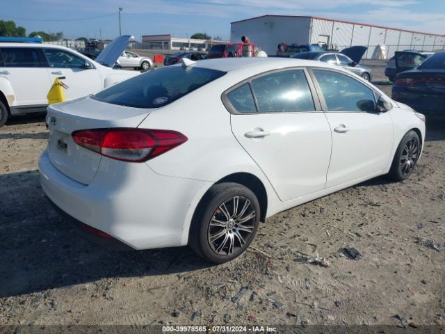 3KPFK4A73HE078685 KIA FORTE LX