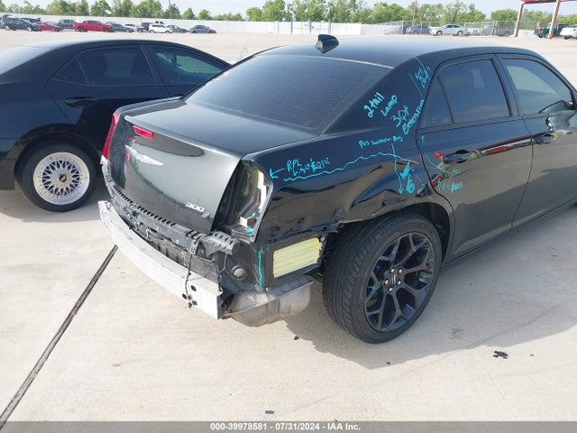 2C3CCABG6KH628586 Chrysler 300 300s
