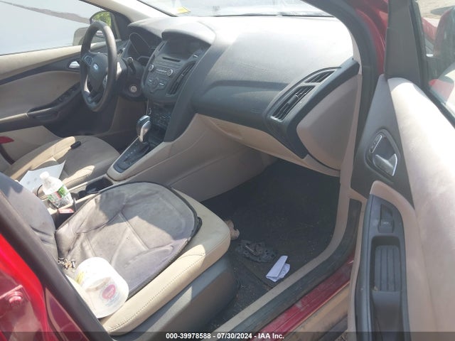 Ford FOCUS SE 2016 1FADP3FE1GL354075 Image 5