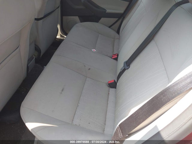 Ford FOCUS SE 2016 1FADP3FE1GL354075 Image 8