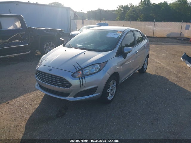 Ford FIESTA SE 2019 3FADP4BJ0KM112815 Image 2