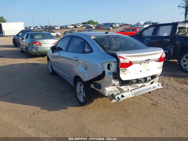 Ford FIESTA SE 2019 3FADP4BJ0KM112815 Image 3