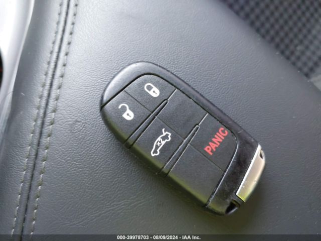 2C3CDZAG3PH694128 Dodge Challenger Sxt