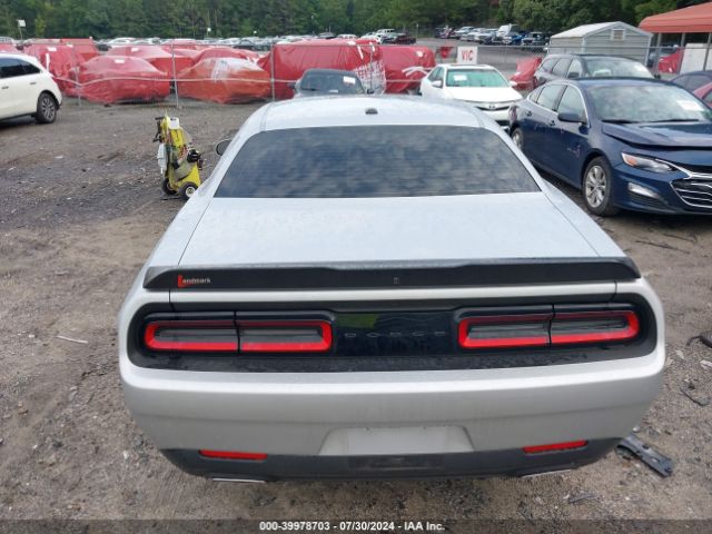 2C3CDZAG3PH694128 Dodge Challenger Sxt