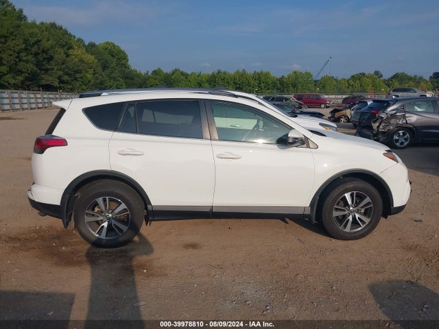 Toyota Rav4 Xle 2017 JTMRFREV3HJ122873 Image 14