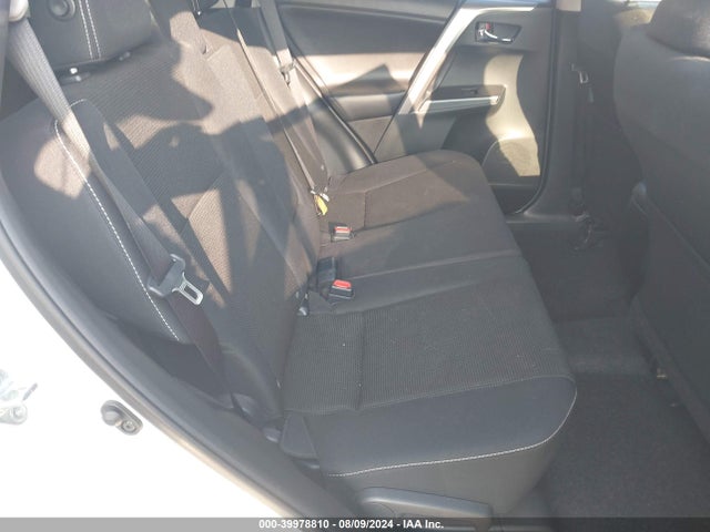 Toyota Rav4 Xle 2017 JTMRFREV3HJ122873 Image 8