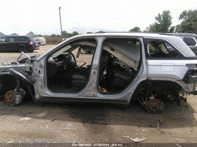 1C4RJHBG2RC679892 Jeep Grand Cherokee Limited 4x4