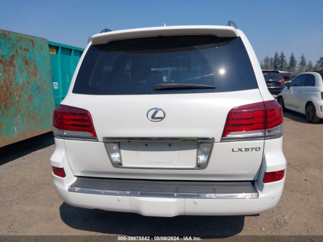 JTJHY7AX8E4139239 Lexus LX 570