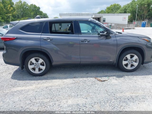 5TDBBRCH3NS546367 Toyota Highlander Hybrid Le
