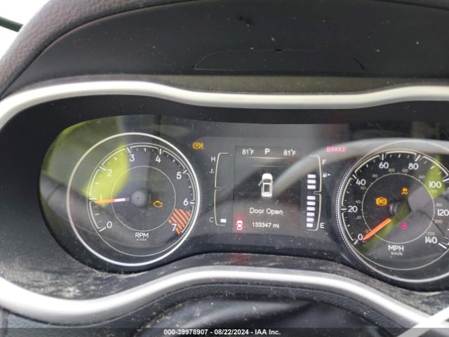 1C4PJLABXFW566492 Jeep Cherokee Sport