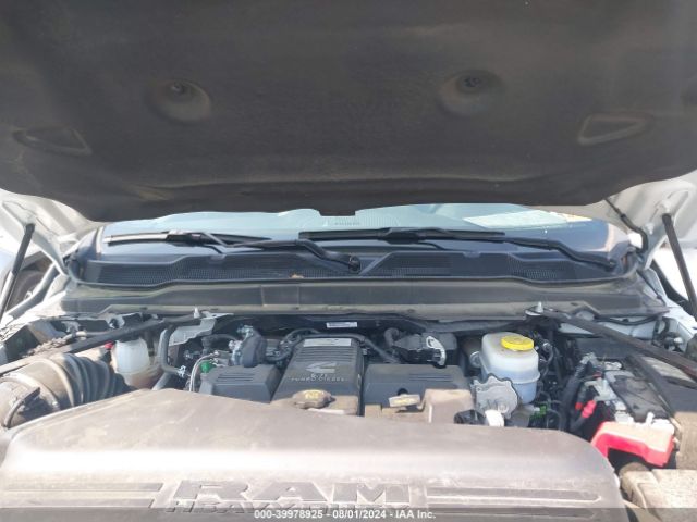 3C6UR5DL3NG436411 RAM 2500 Big Horn  4x4 6'4 Box