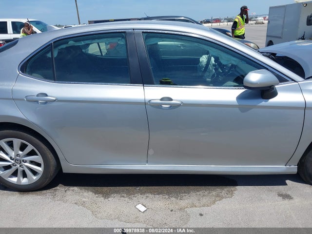 Toyota CAMRY LE 2023 4T1C11AK0PU114563 Image 13