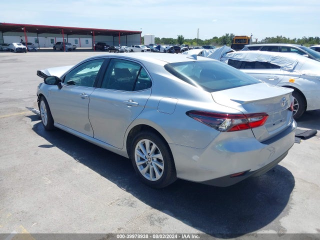 Toyota CAMRY LE 2023 4T1C11AK0PU114563 Image 3
