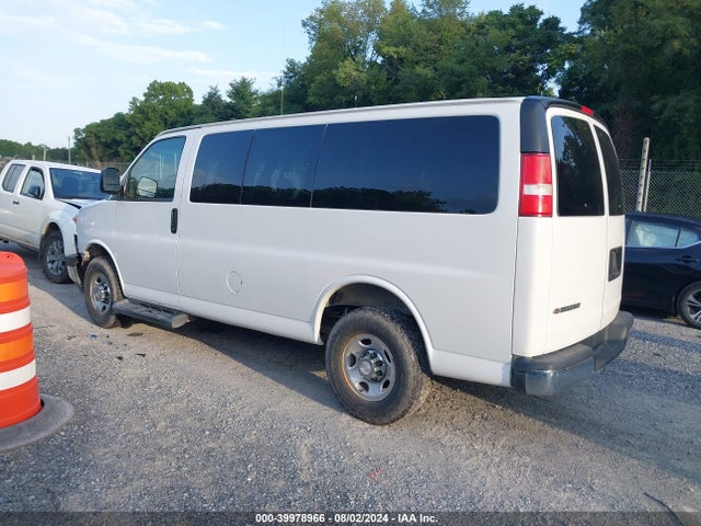 Chevrolet Express 3500 Lt 2017 1GAZGMFG9H1221447 Image 3