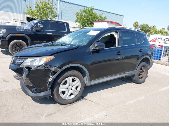 Toyota RAV4 LE 2015 2T3ZFREV0FW163704 Image 2