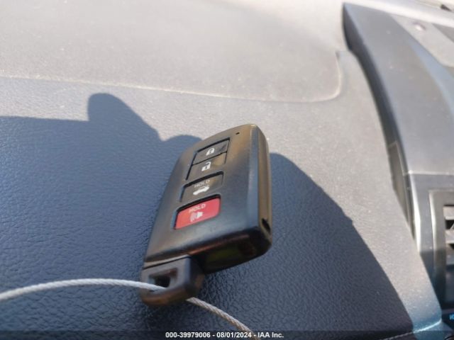 4T1BD1FK3EU120530 Toyota Camry Hybrid Le
