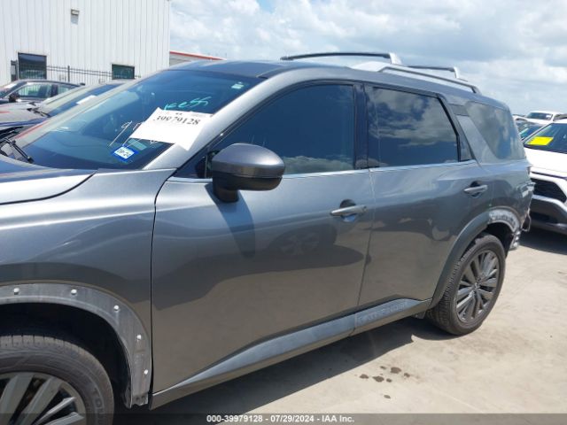 5N1DR3CB3NC219736 Nissan Pathfinder Sl 2wd