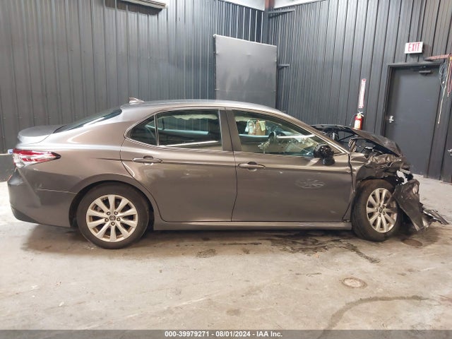 Toyota CAMRY LE 2019 4T1B11HK2KU831850 Image 14