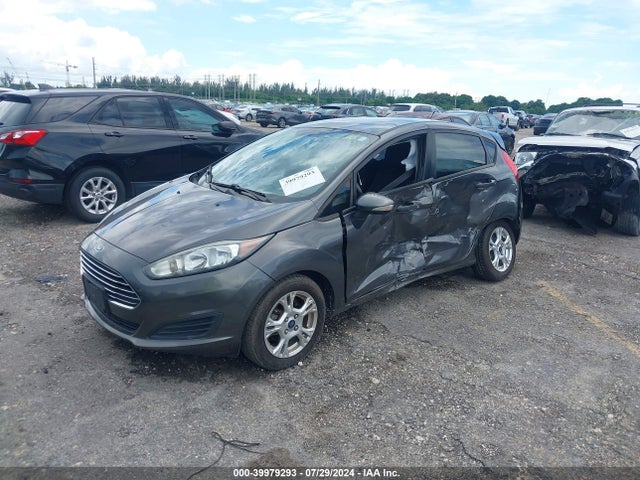 Ford FIESTA SE 2015 3FADP4EJ3FM115371 Image 2