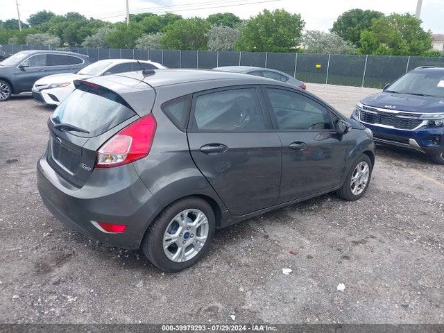 Ford FIESTA SE 2015 3FADP4EJ3FM115371 Image 4
