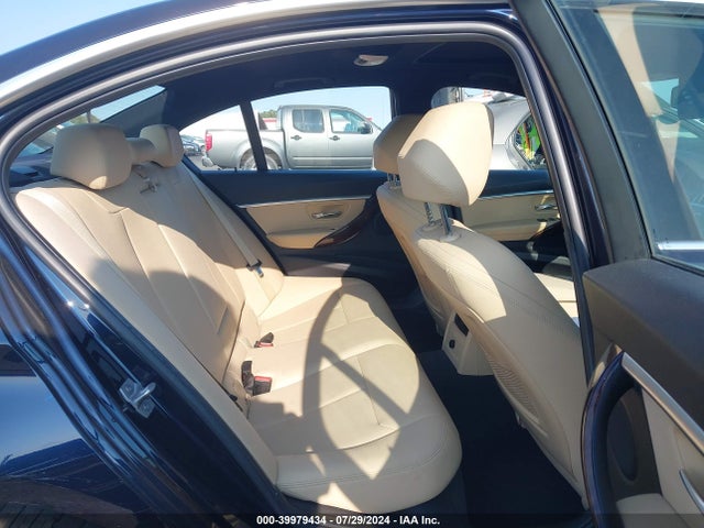 WBA8B9G50HNU49807 BMW 330I