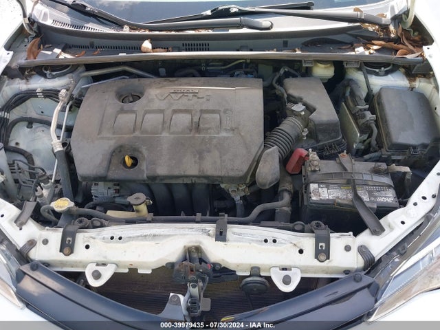 Toyota COROLLA LE 2017 5YFBURHE5HP654088 Image 10