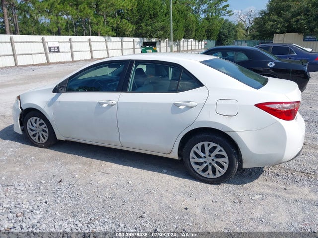 Toyota COROLLA LE 2017 5YFBURHE5HP654088 Image 14
