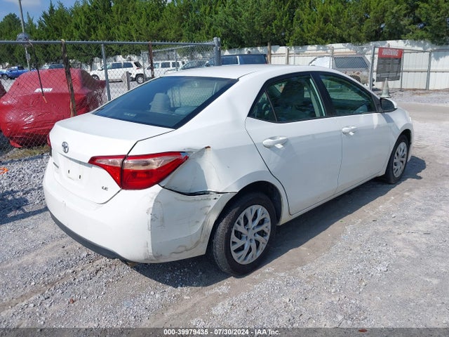 Toyota COROLLA LE 2017 5YFBURHE5HP654088 Image 4