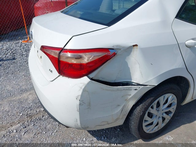 Toyota COROLLA LE 2017 5YFBURHE5HP654088 Image 6