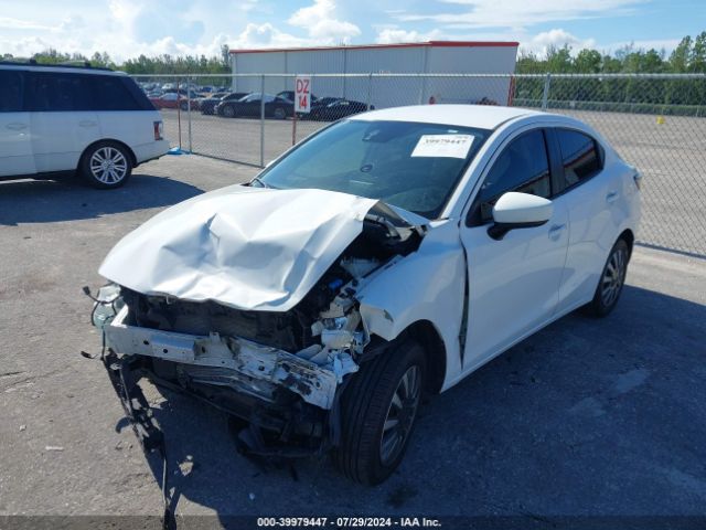 3MYDLBYV7KY519478 Toyota YARIS L