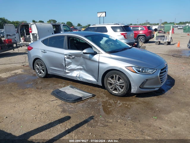 2017 5NPD84LF9HH080513 main image