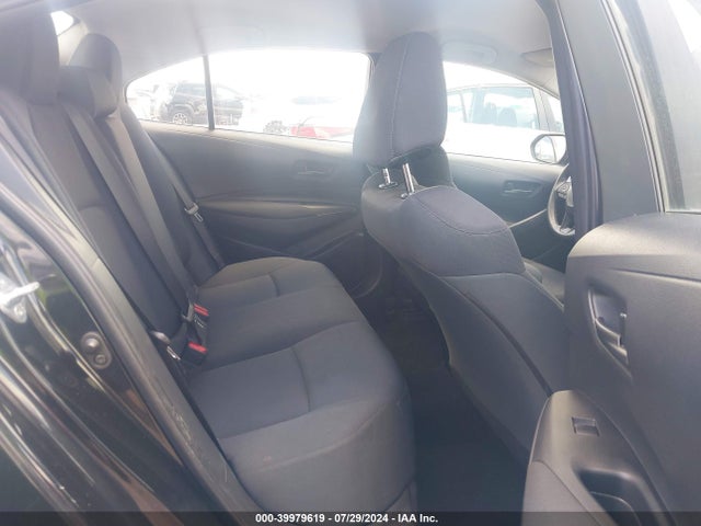 Toyota COROLLA LE 2022 JTDEPMAE4NJ225011 Image 8
