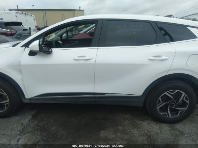 KNDPUCAF0P7166656 KIA Sportage Lx