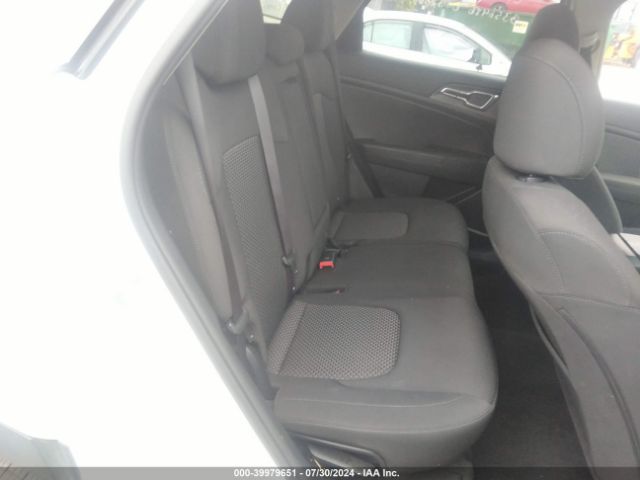 KNDPUCAF0P7166656 KIA Sportage Lx