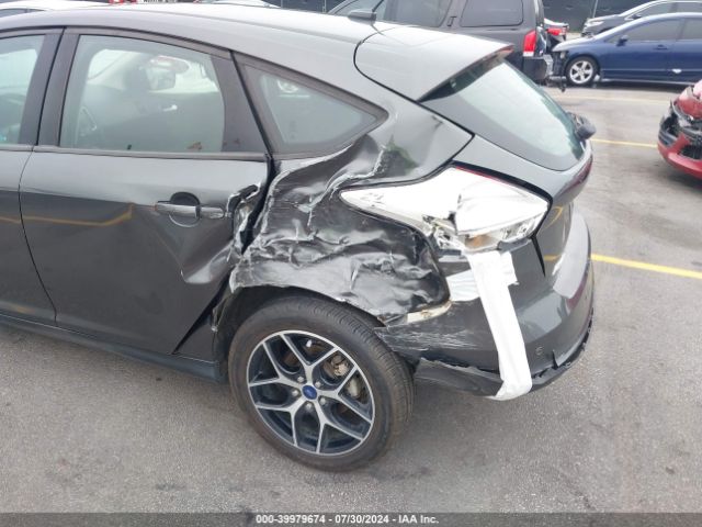 1FADP3M2XHL241185 Ford FOCUS SEL