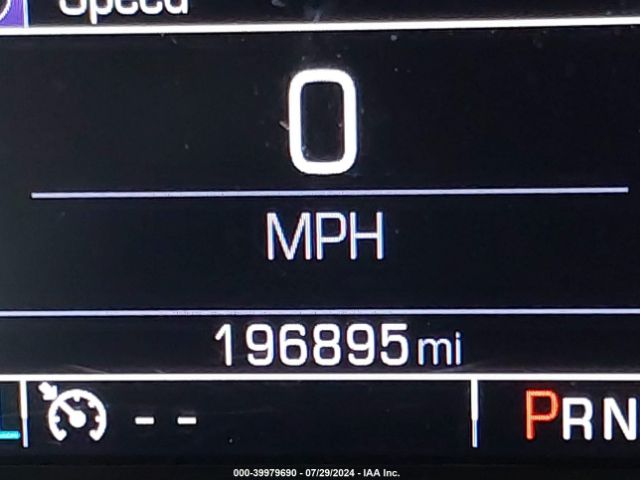 1GCVKREC1HZ326419 Chevrolet Silverado 1500 2lt