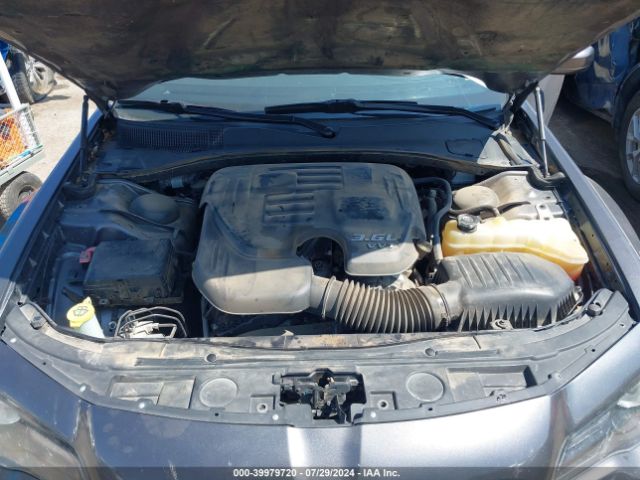2C3CCABG9KH516588 Chrysler 300 300s