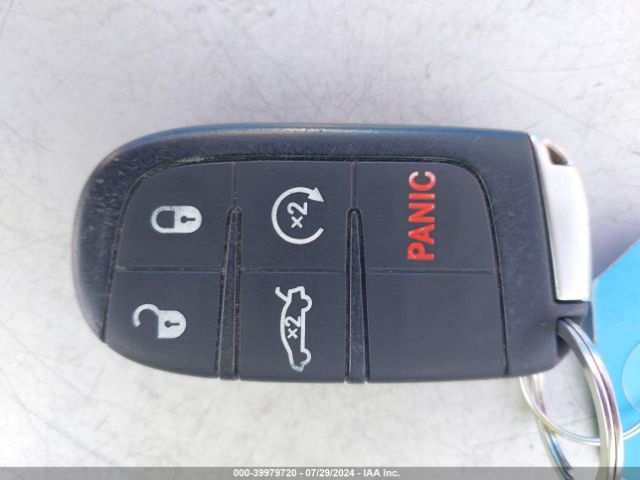 2C3CCABG9KH516588 Chrysler 300 300s