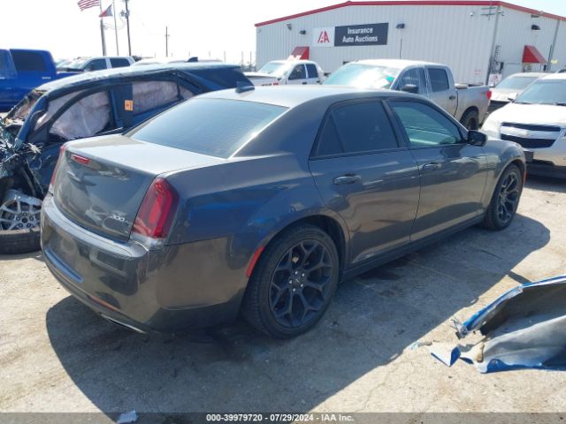 2C3CCABG9KH516588 Chrysler 300 300s