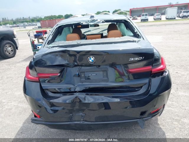 3MW69FF02R8E43504 BMW 3 Series 330i