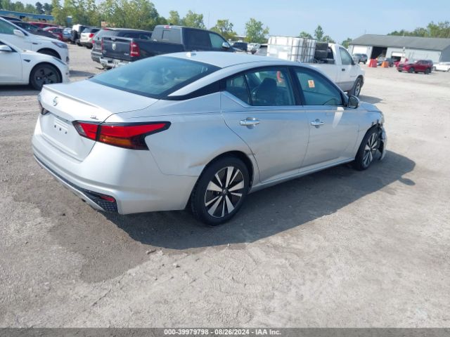 1N4BL4EV0LC239441 Nissan Altima Sl Fwd