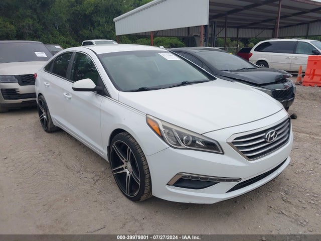 Hyundai SONATA SE 2015 5NPE24AFXFH235205 Image 1