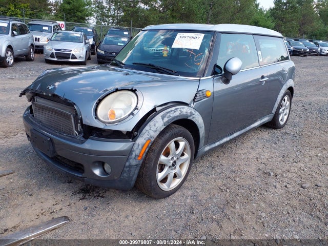 2010 MINI COOPER CLUBMAN WMWML3C54ATX52136 Photo 1