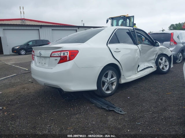 Toyota CAMRY SE 2014 4T1BF1FK8EU398298 Image 4