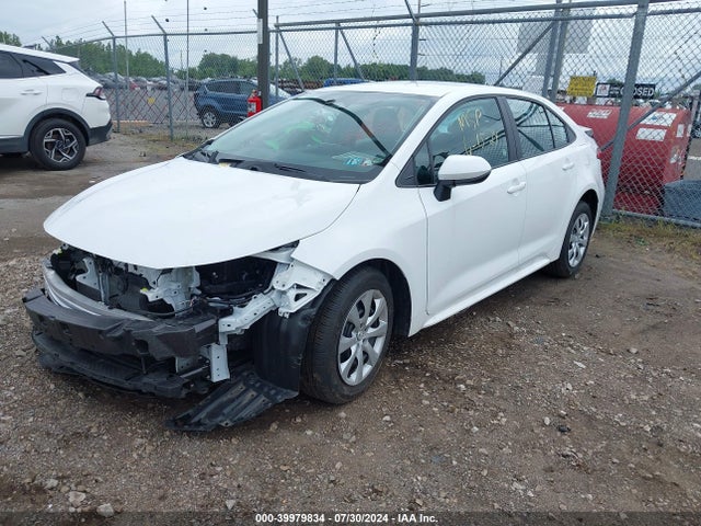 Toyota COROLLA LE 2024 5YFB4MDEXRP126931 Image 2