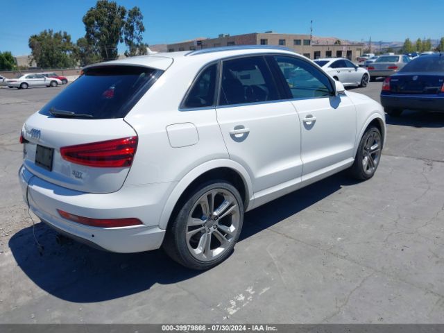 WA1GFCFSXFR005843 Audi Q3 2.0t Premium Plus