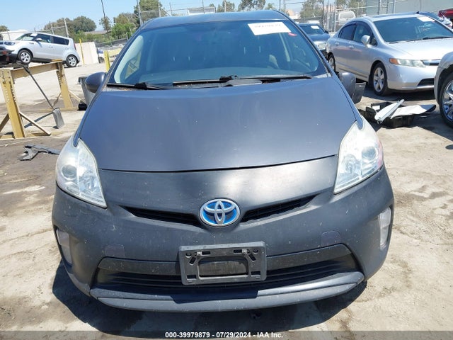 Toyota Prius Two 2015 JTDKN3DU2F0465820 Image 13