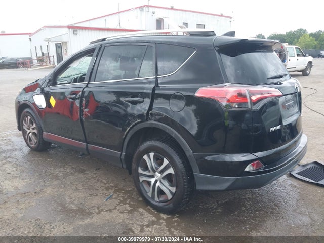 Toyota RAV4 LE 2016 2T3BFREV2GW523929 Image 3