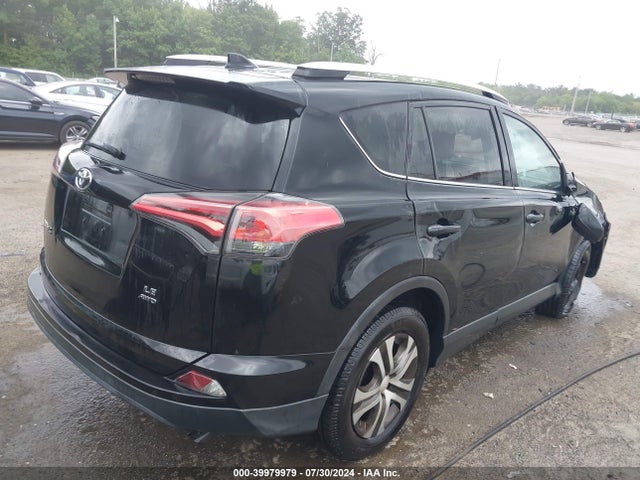 Toyota RAV4 LE 2016 2T3BFREV2GW523929 Image 4